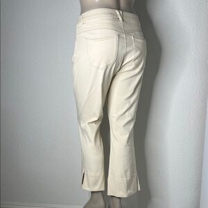 Democracy Off-White Trousers Size 16W Stretch Ankle Cropped Wide-Leg Flare 
NWT